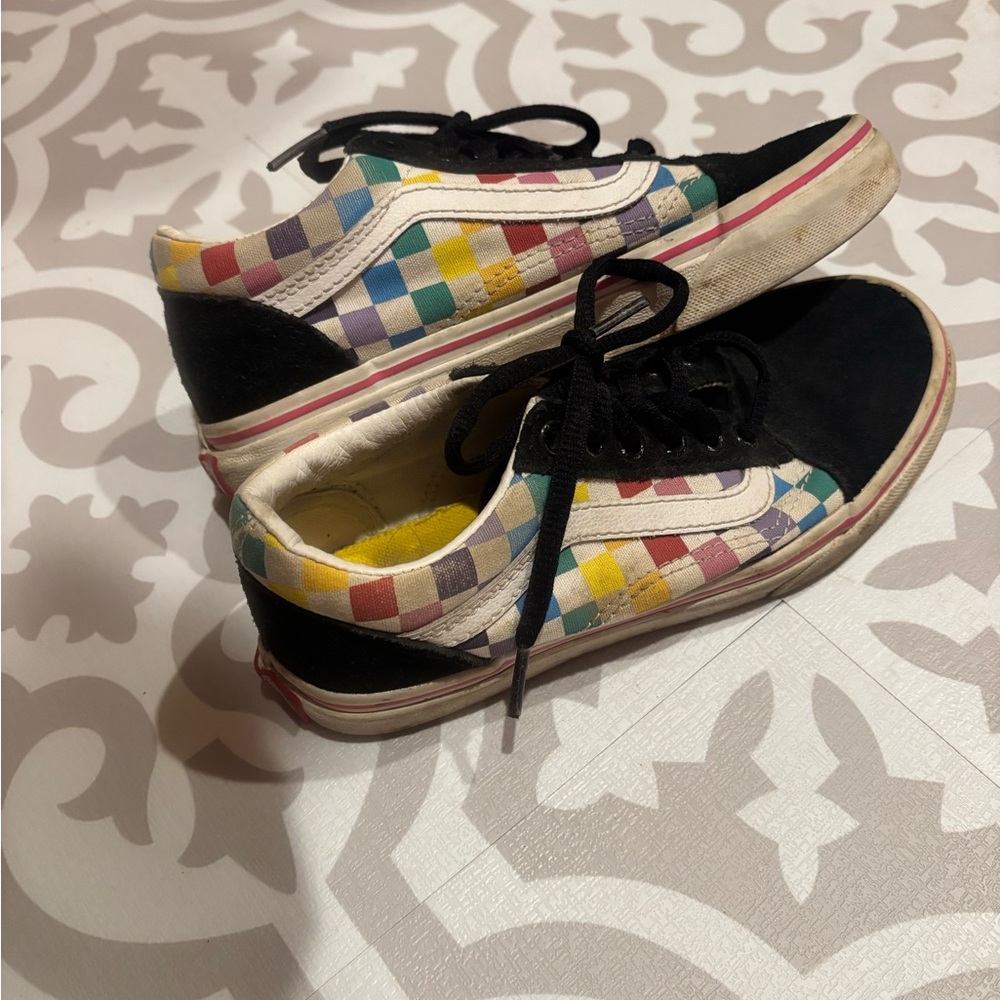 Kids Low-Top Vans Checkerboard Canvas Sneakers Rainbow 🌈